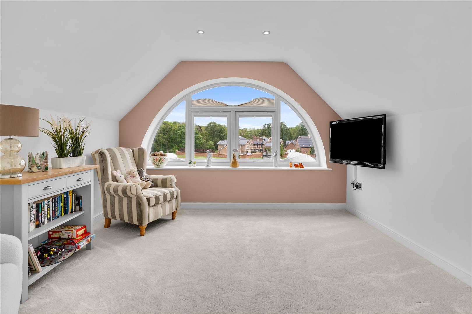Bedroom Six/Snug